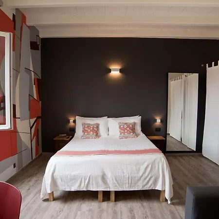 Проживание в семье Annama Coliving *