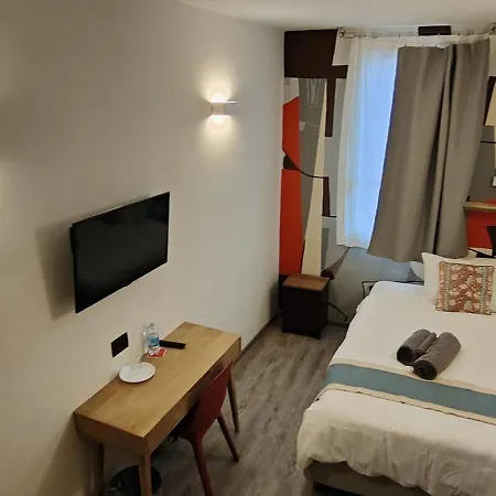 Quarto em Acomodações Particulares Annama Coliving Bréscia